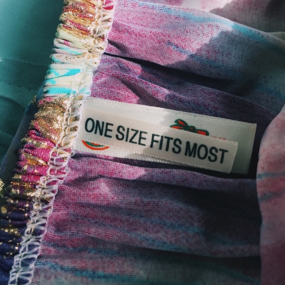 High-Low Dress 🌷 - Picture 4 of 5